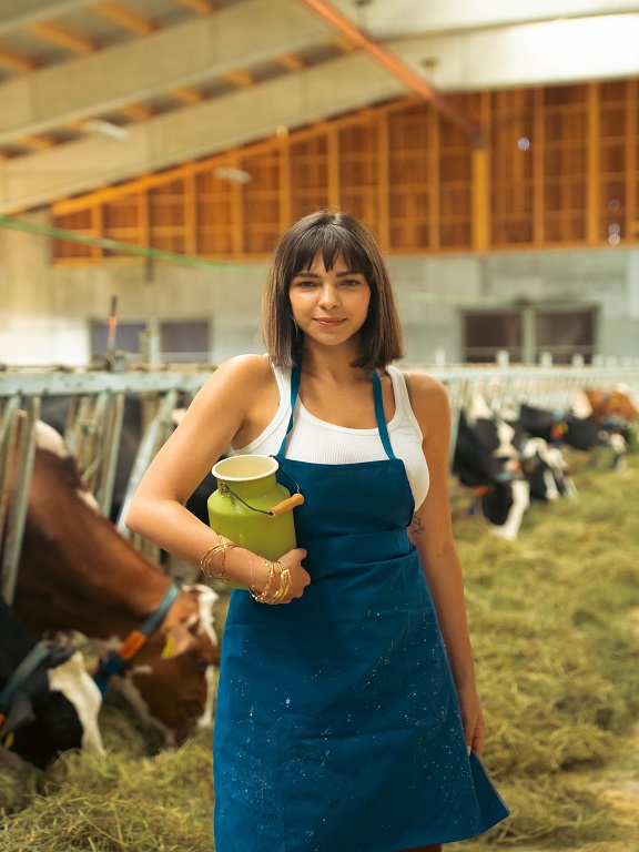 3) Visit to Milk farm Lichtensternhof